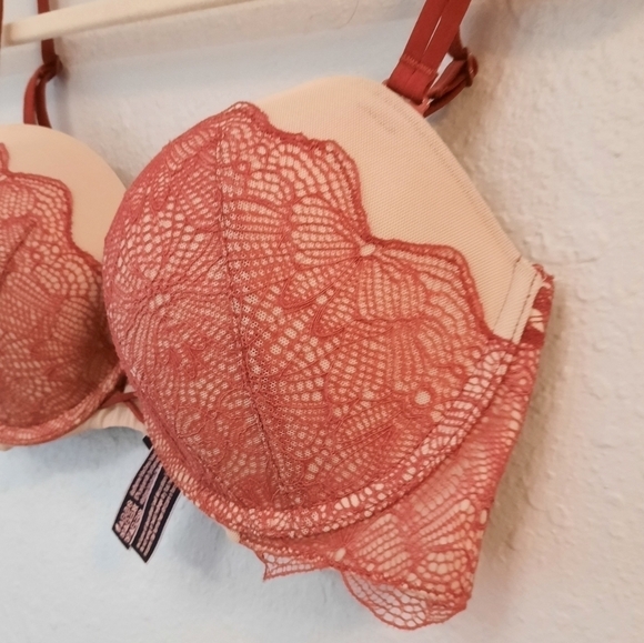 Victoria's Secret Very Sexy Multi-way Little Mermaid Style Bra 32DD - Picture 3 of 6